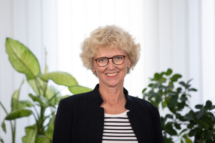 Portraitfoto Dr. Elke Bruns, Leiterin Fachinformation